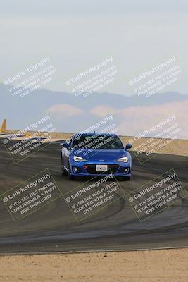 media/Jan-26-2025-SCCA SD (Sun) [[bcf61ed115]]/4-Women Novice/Session 1 (Lead-Follow)/